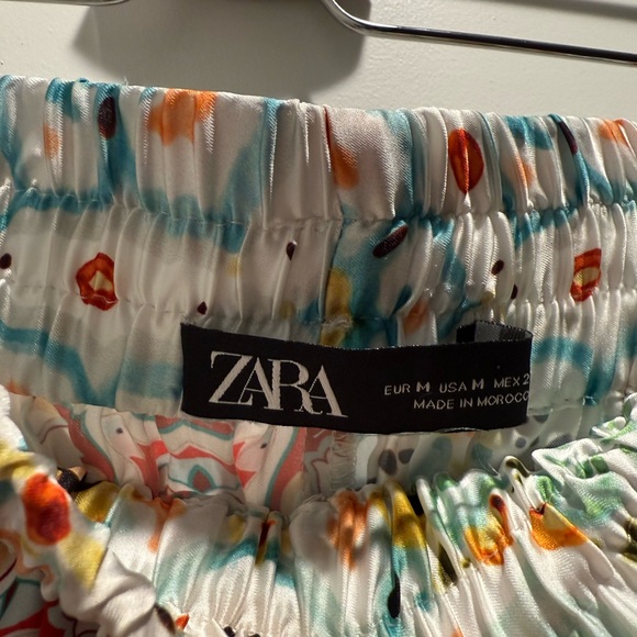 Zara Shorts - Picture 4 of 5